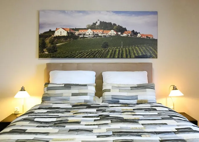 Hotel Vinarstvi U Kaplicky Zaječí